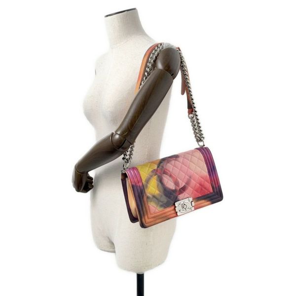 シャネル チェーンショルダーバッグ ボーイシャネル ラムスキン A67086 CHANEL