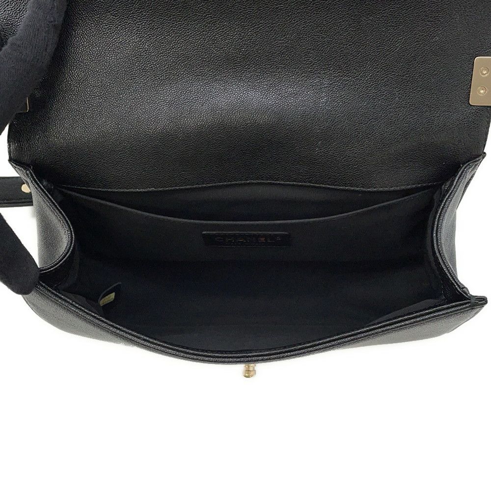 シャネル チェーンショルダーバッグ ボーイシャネル シェブロン Vステッチ ココマーク  A67086 CHANEL バッグ 黒