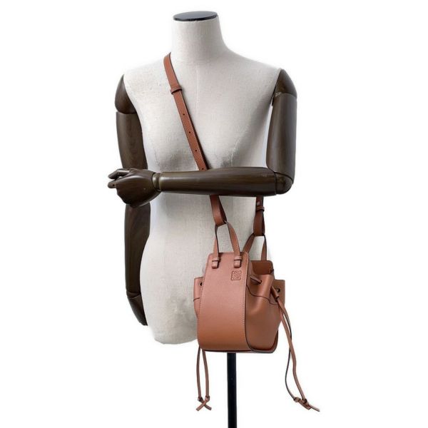 ロエベ ハンドバッグ ドローストリング ハンモック ミニ 314.30.V07 LOEWE 2way ブラウン