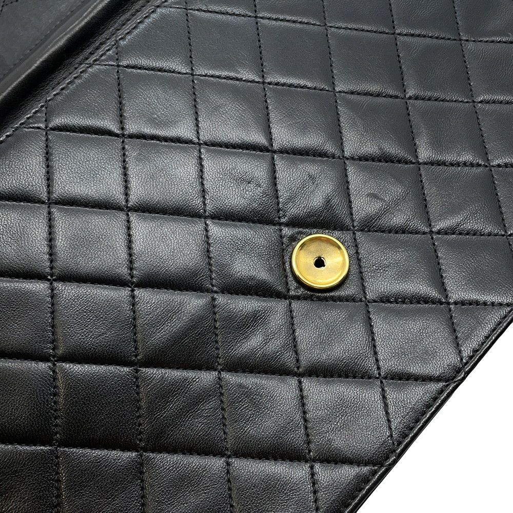 シャネル チェーンショルダーバッグ マトラッセ ココマーク プッシュロック ラムスキン CHANEL 黒