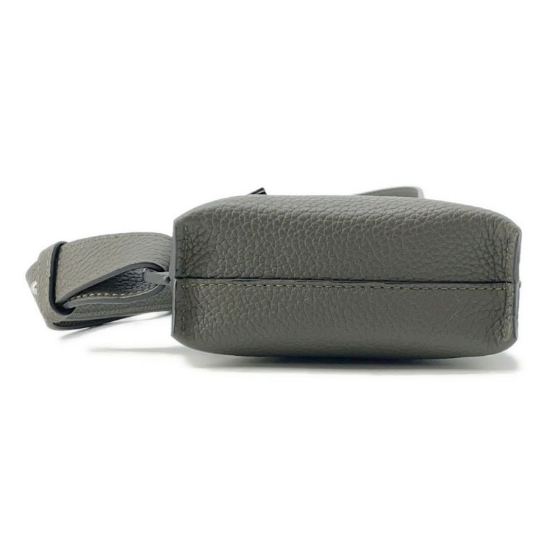 ロエベ ボディバッグ アナグラム バーティカル Tポケット レザー C500P02X02 LOEWE バッグ