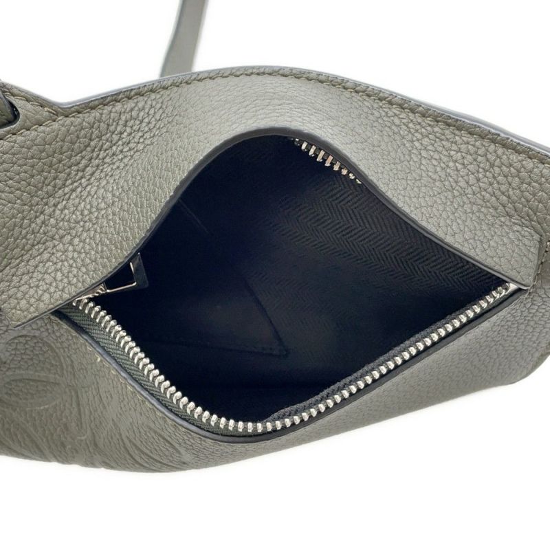 ロエベ ボディバッグ アナグラム バーティカル Tポケット レザー C500P02X02 LOEWE バッグ