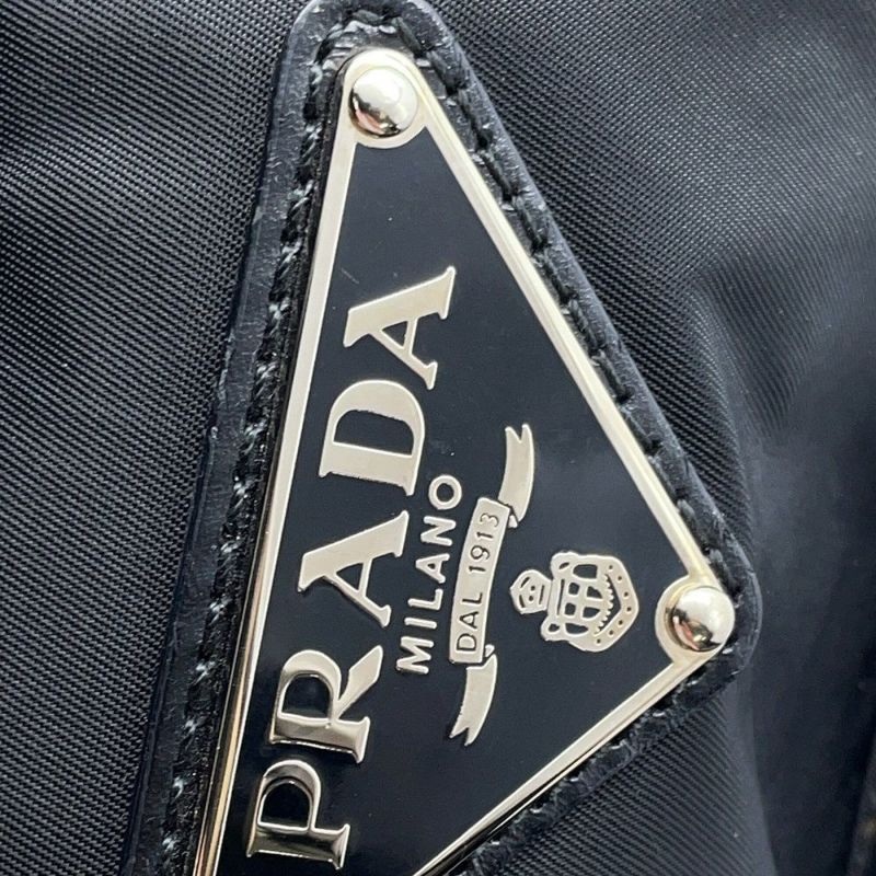プラダ ショルダーバッグ 三角ロゴ ナイロン レザー PRADA ハンドバッグ 黒