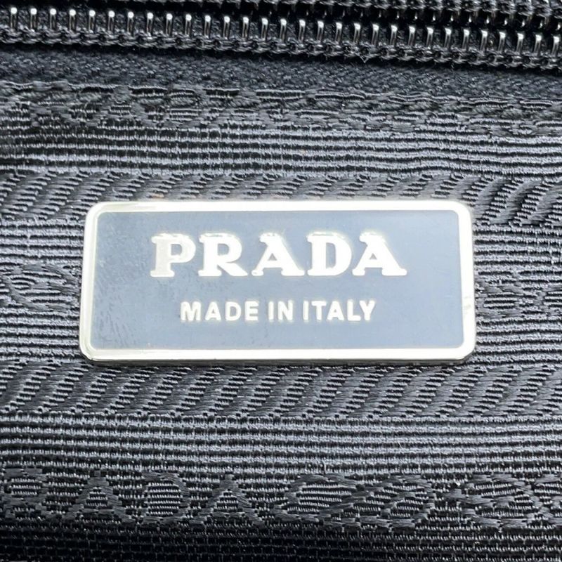 プラダ ショルダーバッグ 三角ロゴ ナイロン レザー PRADA ハンドバッグ 黒