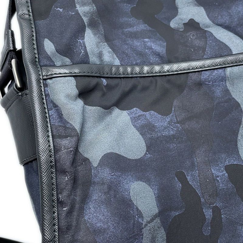 プラダ メッセンジャーバッグ TESSUTO CAMOUFL 三角ロゴ ナイロン PRADA VA0768 ショルダーバッグ 斜めかけ 迷彩柄 黒