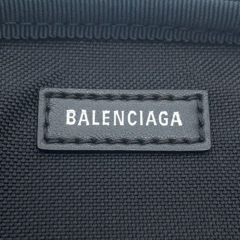 バレンシアガ ショルダーバッグ WFPコラボ エクスプローラー 593329 BALENCIAGA バッグ ボディバッグ 黒