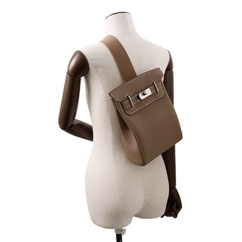 エルメス ボディバッグ ケリー アッカドPM エトゥープ/シルバー金具 トゴ K刻印 メンズ