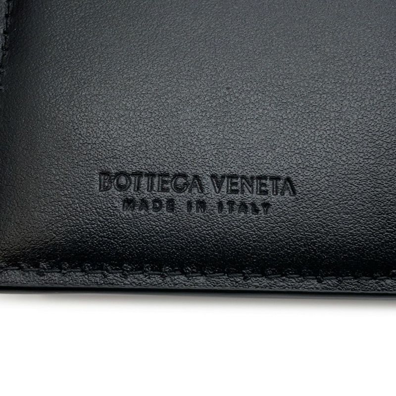 ボッテガヴェネタ 二つ折り財布 マキシ イントレチャート 667130 BOTTEGA VENETA 黒