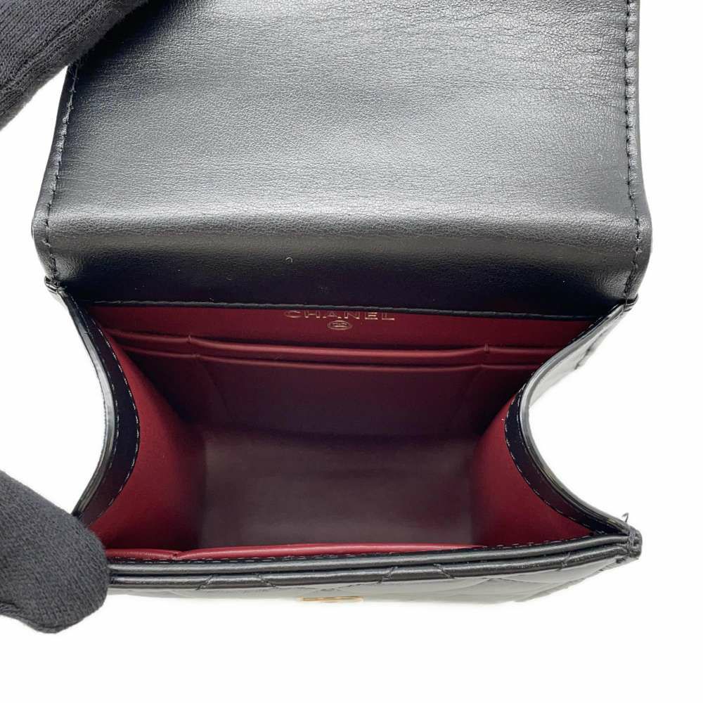 シャネル チェーンショルダーバッグ マトラッセ ココマーク AP2291 CHANEL フォンケース 黒