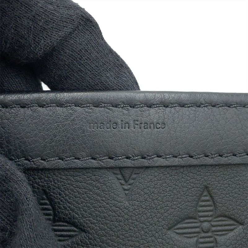 ルイヴィトン ショルダーバッグ モノグラム・シャドウ ガストン・ウェアラブル ウォレット M81115 黒 ブラック