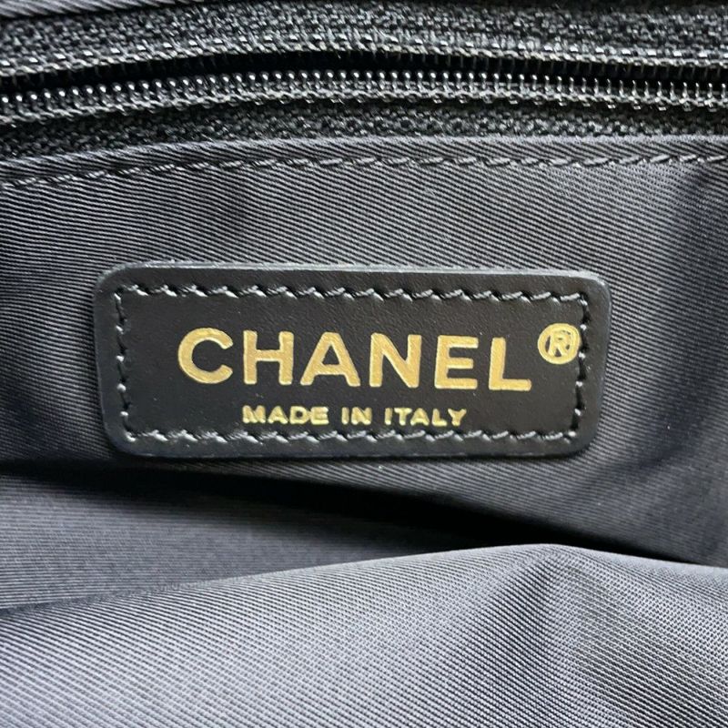 シャネル トートバッグ ニュートラベルライン トートMM ナイロン  A15991 CHANEL バッグ 黒