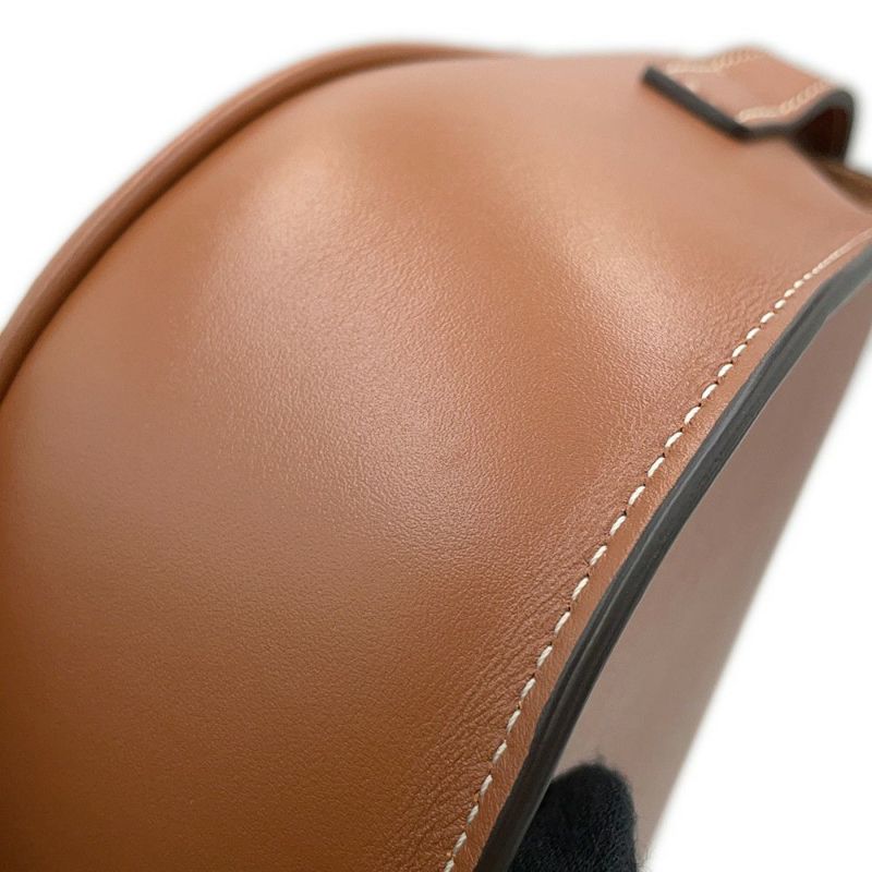 セリーヌ ショルダーバッグ キュイル トリオンフ フォルコ カーフレザー 198263DU9.04LU CELINE ブラウン