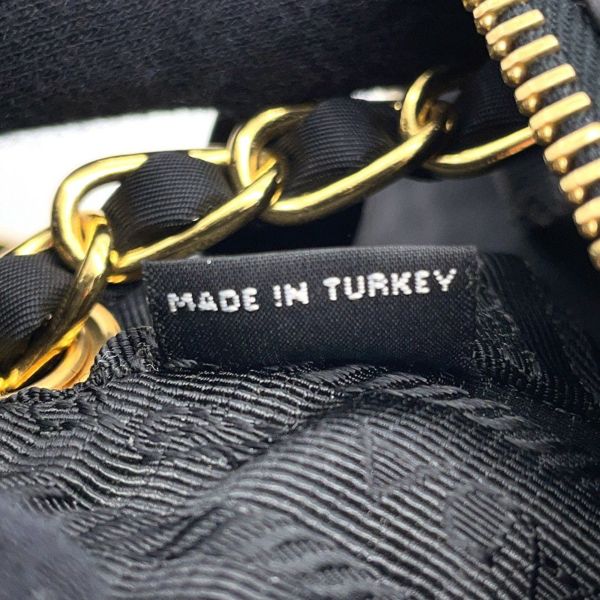 プラダ チェーンショルダーバッグ キルティング ナイロン BR4965 PRADA バッグ 黒