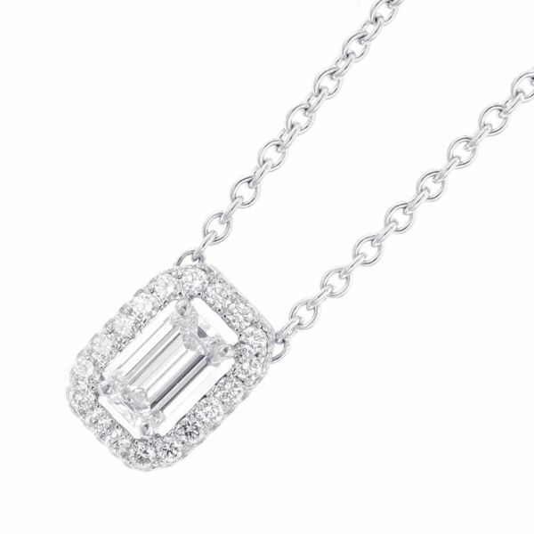 グラフ ネックレス アイコン ダイヤモンド エメラルドカット 中石0.52ct 48P 計0.30ct K18WG ペンダント GIA鑑定書付き