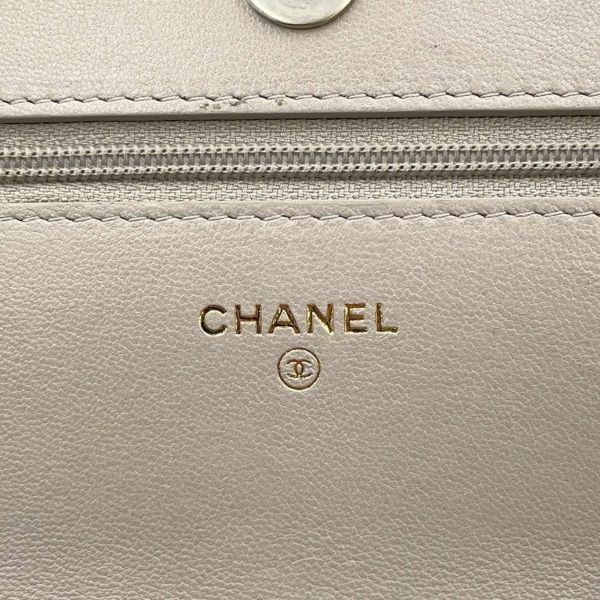 シャネル チェーンウォレット シャネル19 ココマーク マトラッセ ラムスキン AP0957 CHANEL 財布