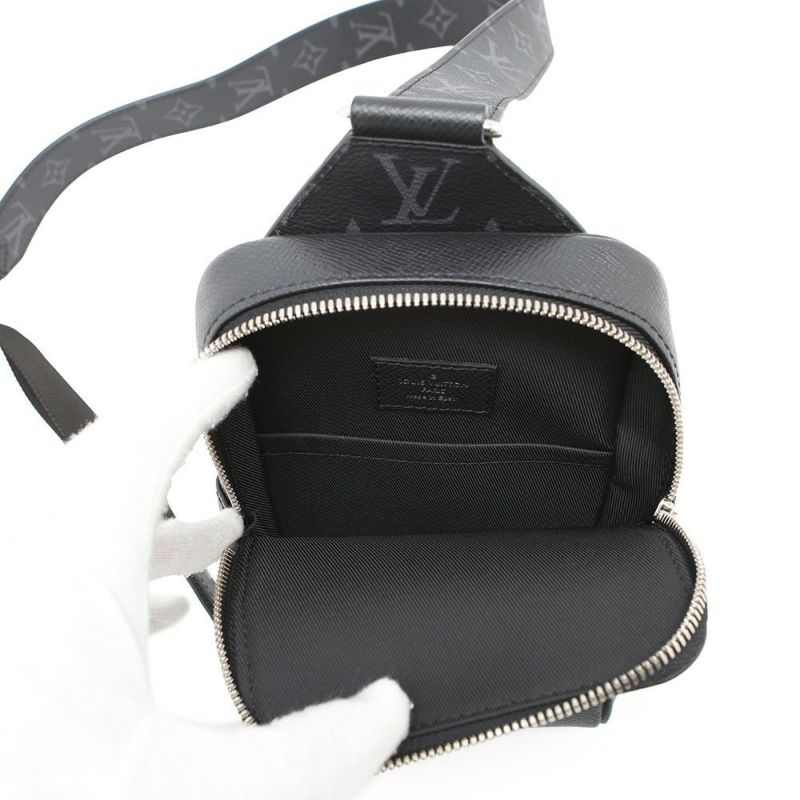 ルイヴィトン ボディバッグ モノグラム・エクリプス タイガ アウトドア・スリングバッグ M30741 ブラック 黒 タイガラマ