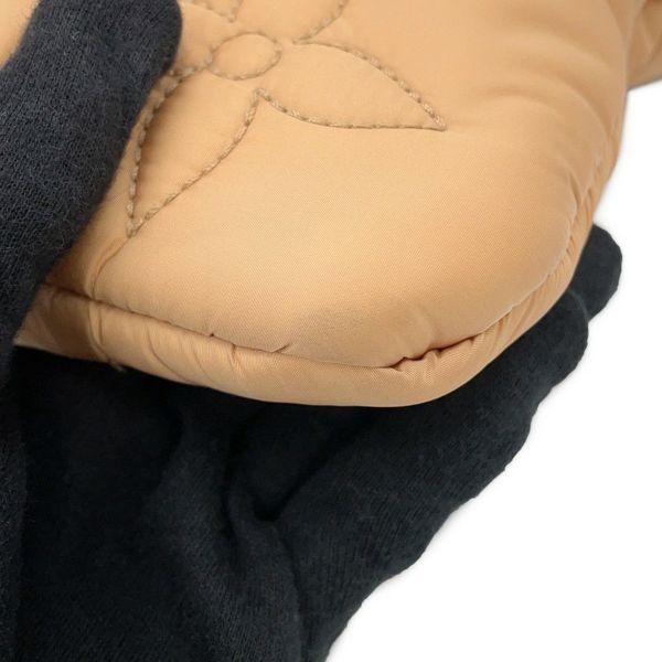 ルイヴィトン ショルダーバッグ モノグラム LVピロー マキシ ミュルティ・ポシェット・アクセソワール M58977 LOUIS VUITTON