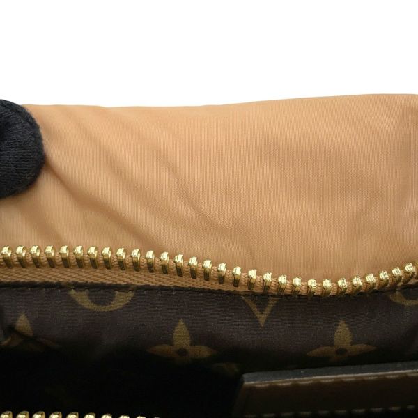 ルイヴィトン ショルダーバッグ モノグラム LVピロー マキシ ミュルティ・ポシェット・アクセソワール M58977 LOUIS VUITTON