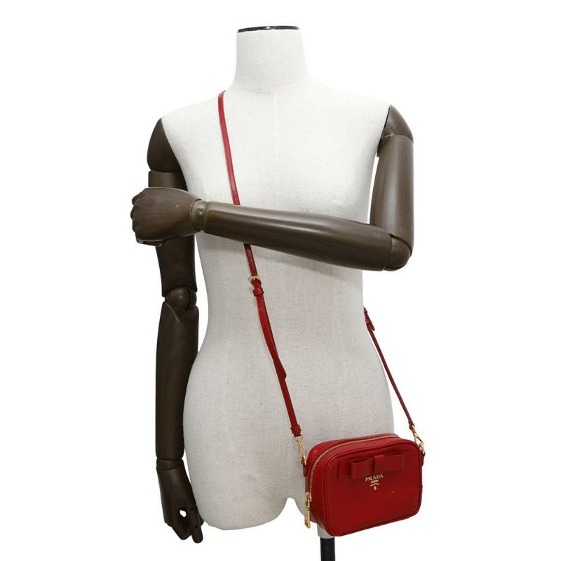 プラダ ショルダーバッグ ロゴ リボン レザー PRADA ポシェット バッグ
