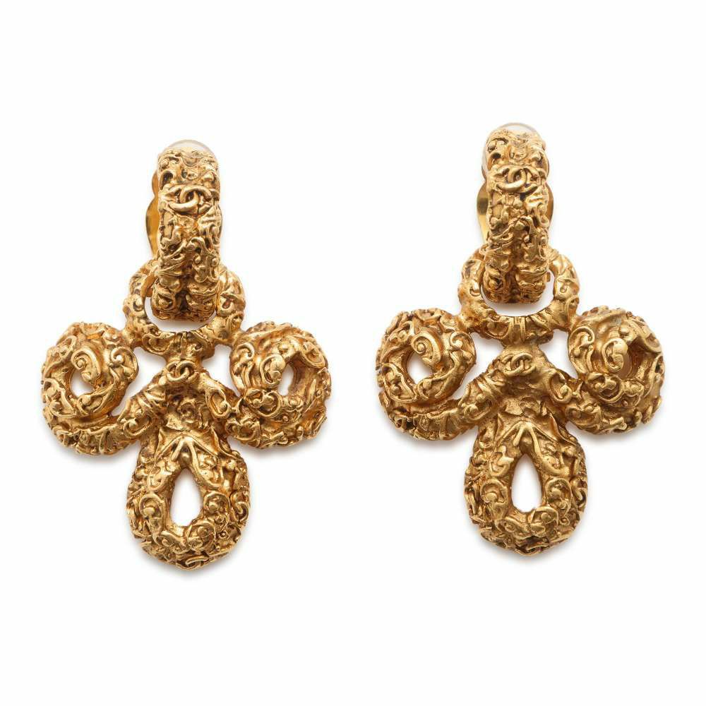シャネル イヤリング 溶岩 ココマーク 03 A CHANEL アクセサリー