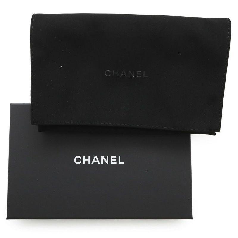 シャネル パスポートケース マトラッセ ココマーク 財布 キャビアスキン AP3791 CHANEL 黒