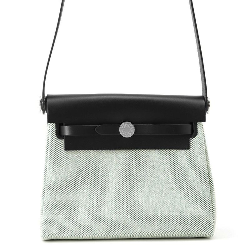 エルメス ショルダーバッグ エールバッグジップ ミニ ブラック/エクリュ/シルバー金具トワルミリタリー/ヴァッシュハンター K刻印 黒