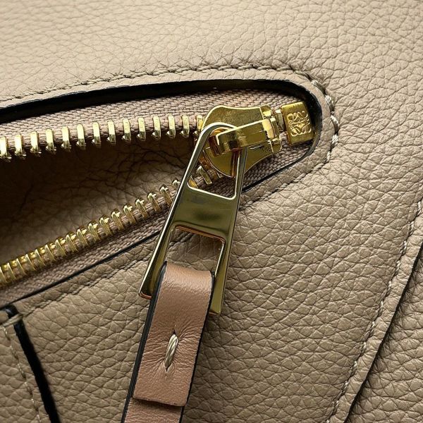 ロエベ ハンドバッグ ハンモック コンパクト レザー A538H13X03 LOEWE 2wayショルダーバッグ