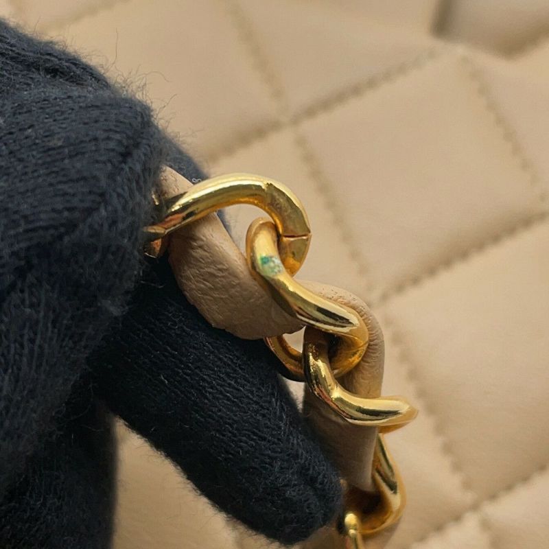 シャネル チェーンショルダーバッグ マトラッセ25 ココマーク ラムスキン ダブルチェーン A01112 CHANEL