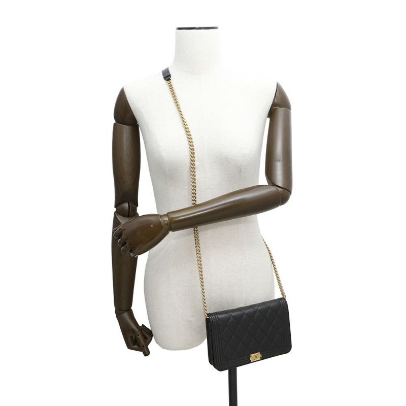 シャネル チェーンウォレット ボーイシャネル マトラッセ ココマーク キャビアスキン AP1117 CHANEL 財布 黒