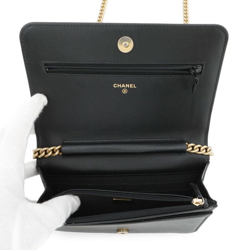 シャネル チェーンウォレット ボーイシャネル マトラッセ ココマーク キャビアスキン AP1117 CHANEL 財布 黒