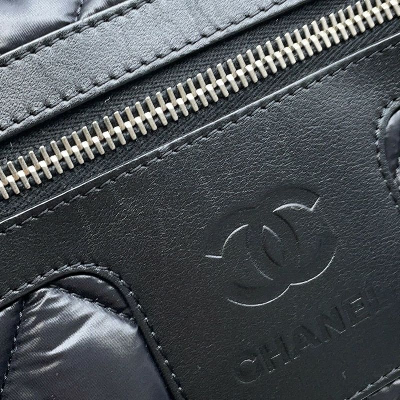 シャネル トートバッグ コココクーン ココマーク マトラッセ スモールPM ナイロン A48610 CHANEL バッグ 黒