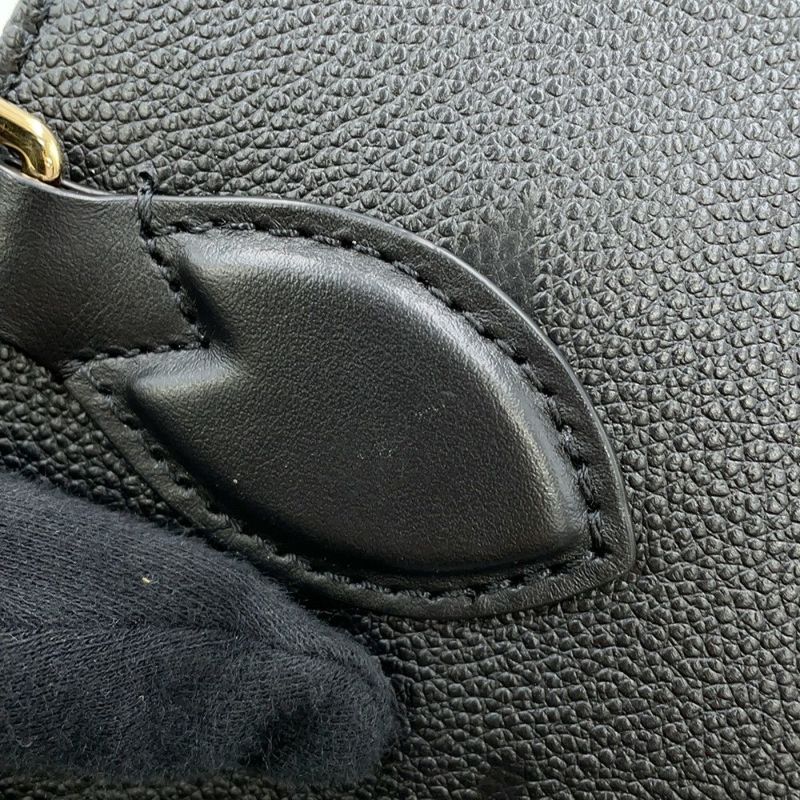 ルイヴィトン ハンドバッグ モノグラム・アンプラント オンザゴーPM M45653 黒 ブラック 2way