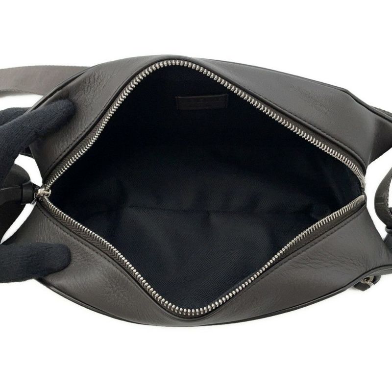 ロエベ ボディバッグ コンバーチブルスリング クラシックカーフレザー B777NCNX01 LOEWE