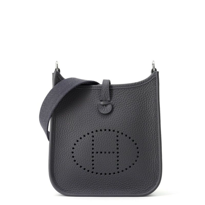 エルメス ショルダーバッグ エブリンTPM 111cm アルドワーズ/シルバー金具 トリヨンクレマンス W刻印 HERMES Evelyne