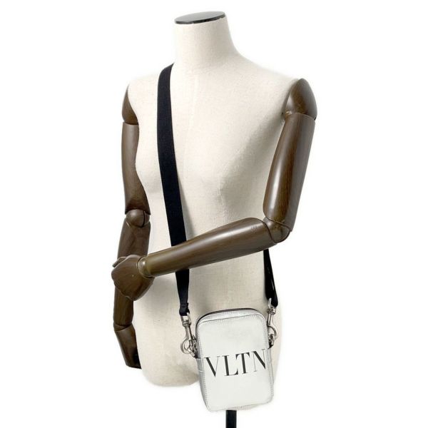 ヴァレンティノ・ガラヴァーニ ショルダーバッグ VLTN レザー VALENTINO バッグ