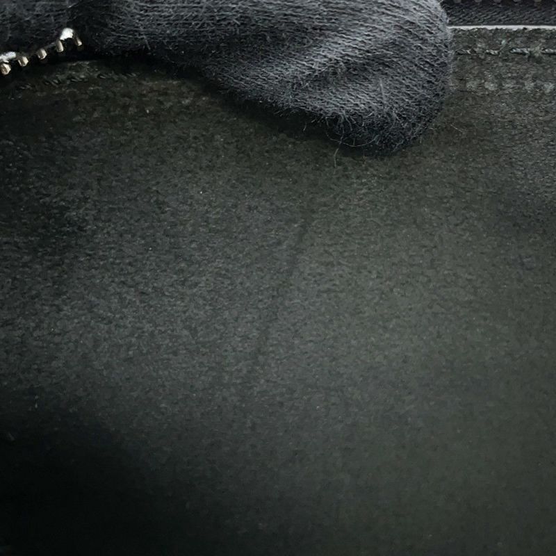 ヴァレンティノ・ガラヴァーニ ボディバッグ VLTNロゴ 3Y2B0719WJW VALENTINO ベルトバッグ 黒 レインボー