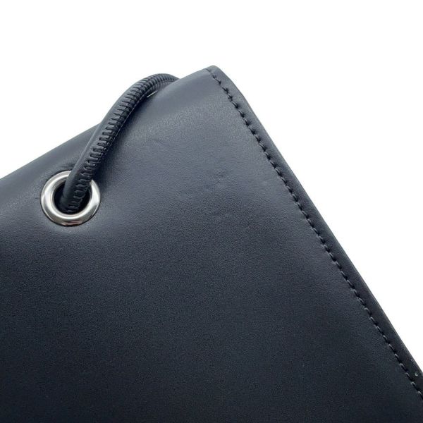 ヴァレンティノ・ガラヴァーニ ショルダーバッグ VLTN ネックポーチ レザー UY2P0Q83LVN VALENTINO 黒