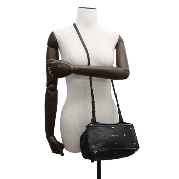 ジバンシー ショルダーバッグ パンドラ スモール レザー BB500AB06B GIVENCHY 黒