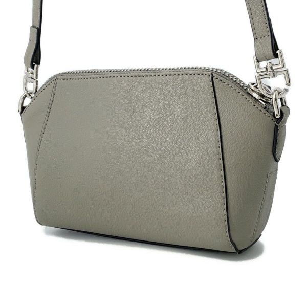 ジバンシー ショルダーバッグ アンティゴナ レザー GIVENCHY バッグ