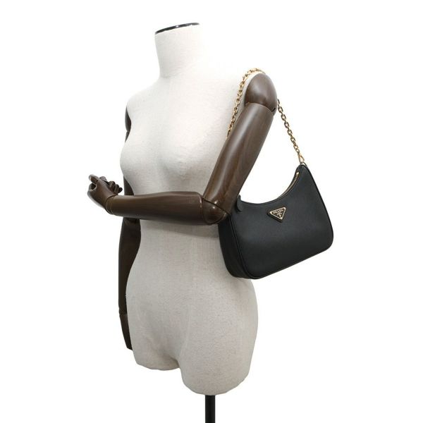 プラダ ショルダーバッグ Re-Edition 2005 サフィアーノレザー 1BH204 PRADA 2wayバッグ 黒