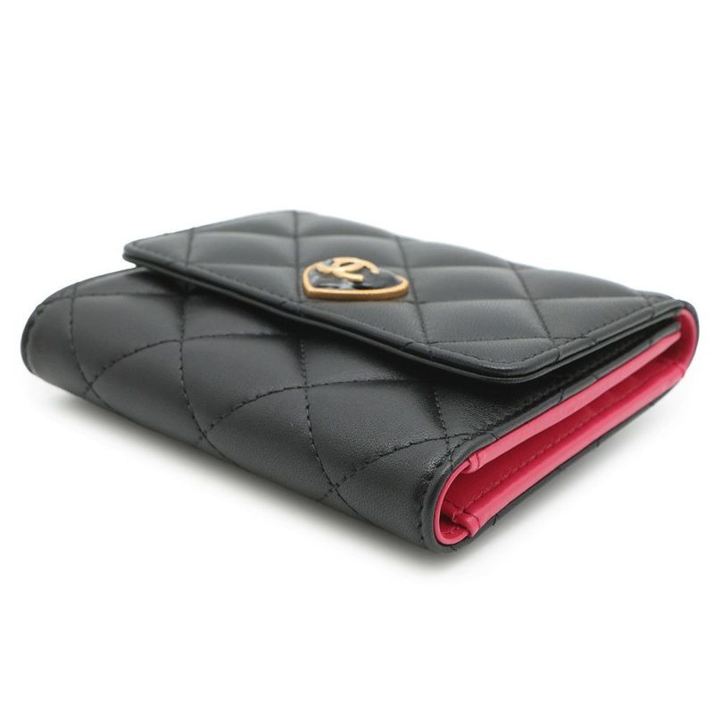 シャネル 三つ折り財布 マトラッセ ハートココ スモール フラップ ウォレット ラムスキン AP3392 CHANEL 黒