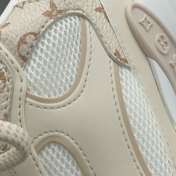 ルイヴィトン スニーカー パテント モノグラム LV オリンピア レディースサイズ37 LOUIS VUITTON 靴