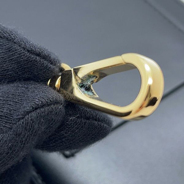 バーバリー チェーンショルダーバッグ フォンショルダーポーチ レザー BURBERRY バッグ 黒