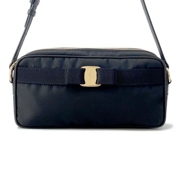サルヴァトーレ・フェラガモ ショルダーバッグ ヴァラ ナイロン Ferragamo バッグ 黒