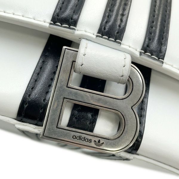 BALENCIAGA ホワイトハンドバッグ アワーグラス Women's Hourglass Handbag Small in White | Balenciaga US