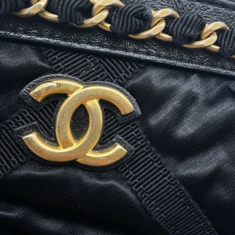 シャネル チェーンショルダーポーチ ココマーク ナイロン AP2669 CHANEL 黒