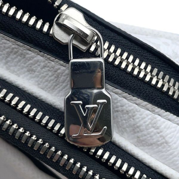 ルイヴィトン ショルダーバッグ モノグラム タイガ アルファ・メッセンジャー M31069 白 ホワイト タイガラマ