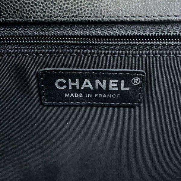 シャネル チェーンショルダーバッグ ボーイシャネル ラージ マトラッセ ココマーク A92193 CHANEL 黒