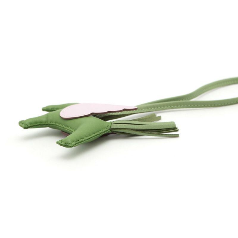 エルメス バッグチャーム ロデオPM ペガサス ヴェールユッカ/ヴェールクリケット/モーヴペール ラムスキン B刻印