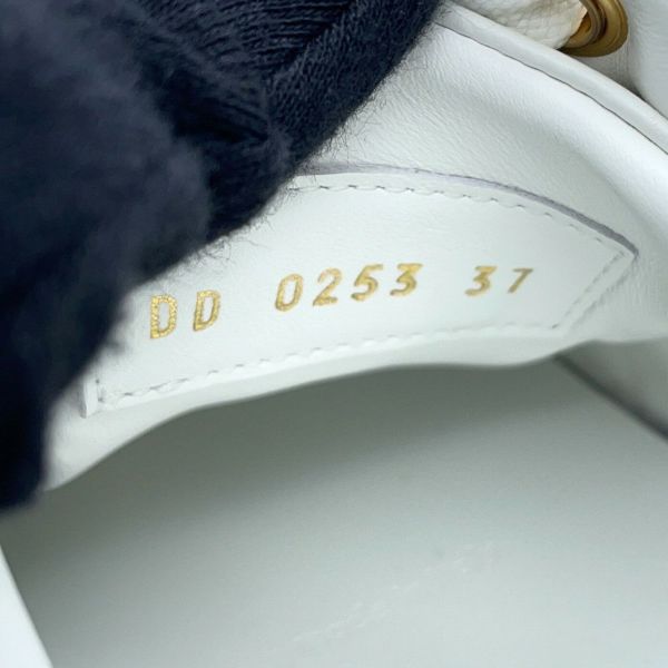 ルイヴィトン スニーカー モノグラム タイムアウト レディースサイズ37 1ABZMH LOUIS VUITTON 靴 白